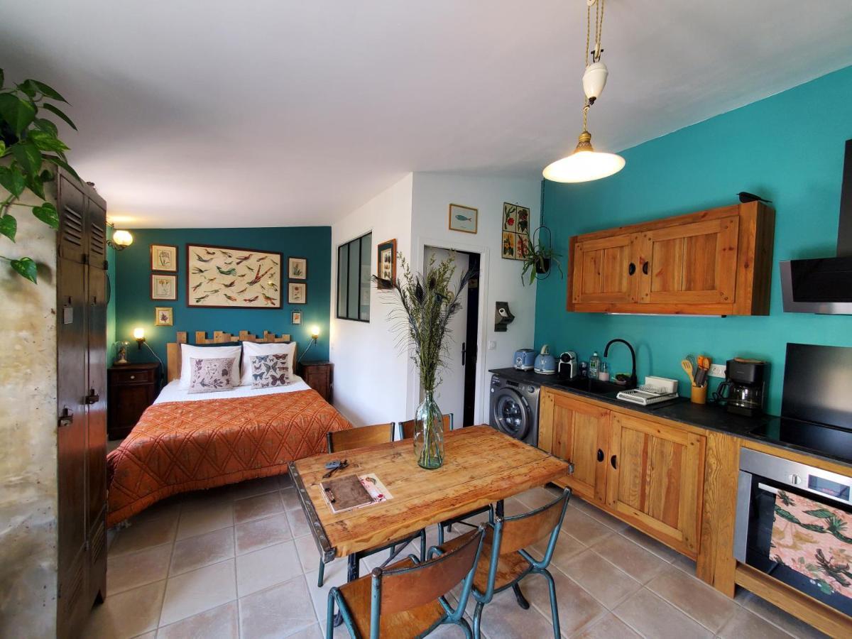 La Dolce Vita - Studio dans propriété avec piscine Montpeyroux  Exterior foto